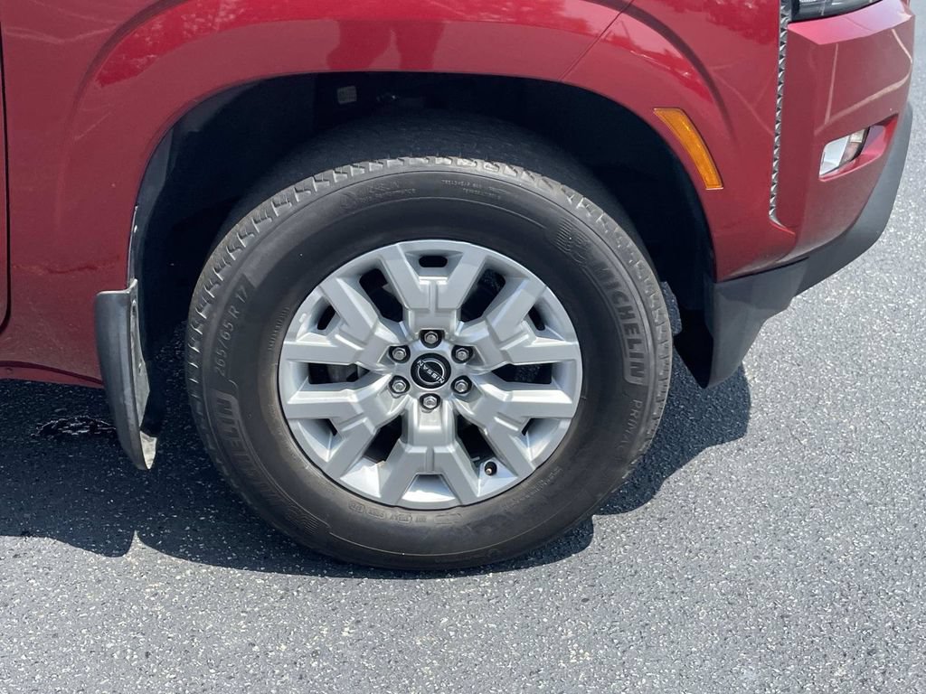 Used 2022 Nissan Frontier SV RWD image 10