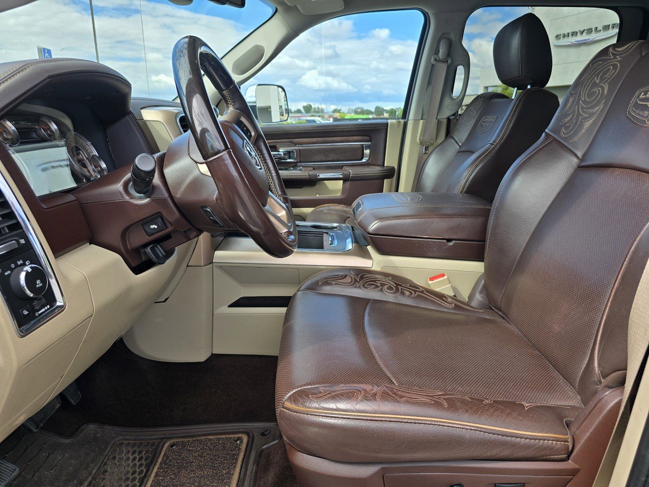 Used 2016 RAM 2500 Longhorn w/ Convenience Group AWD/4WD image 6