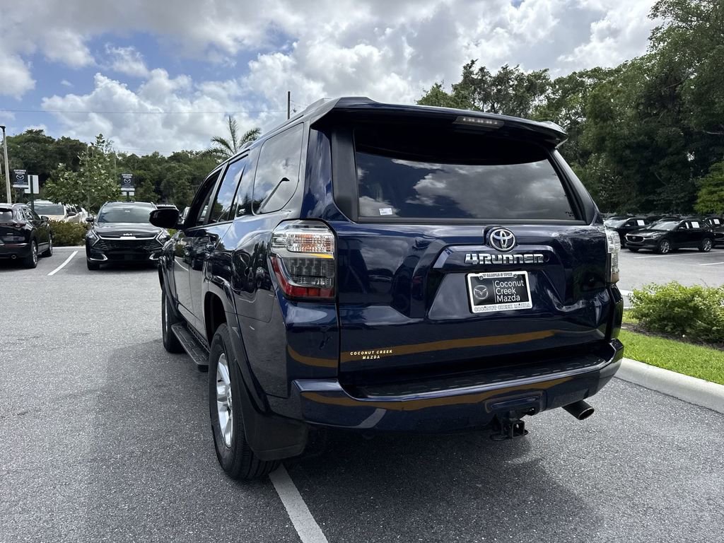 Used 2018 Toyota 4Runner SR5 image 25
