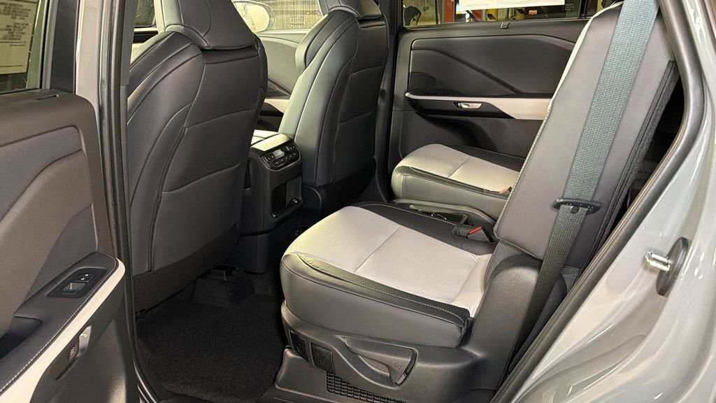 New 2026 Lexus TX 500h AWD image 10