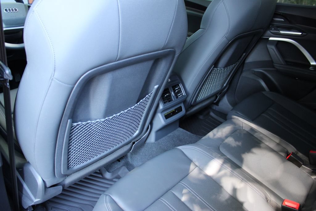 Used 2025 Audi Q5 Premium Plus w/ Premium Plus AWD/4WD image 47
