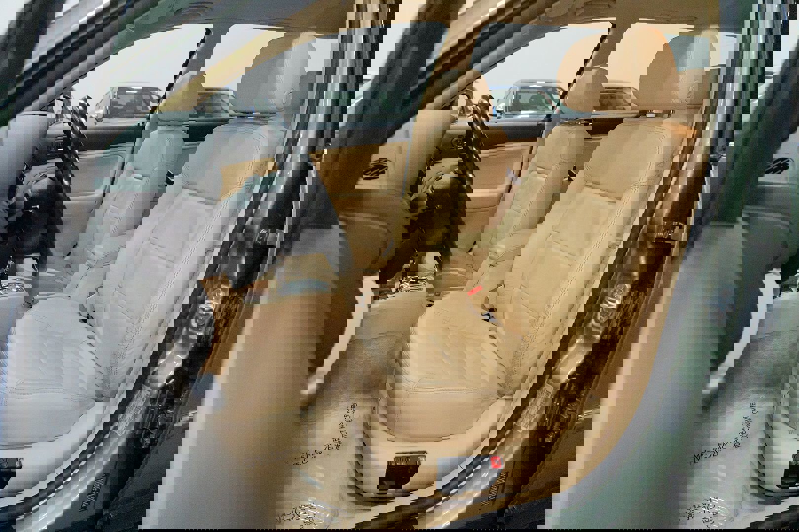 Used 2002 Volkswagen Passat GLX image 20