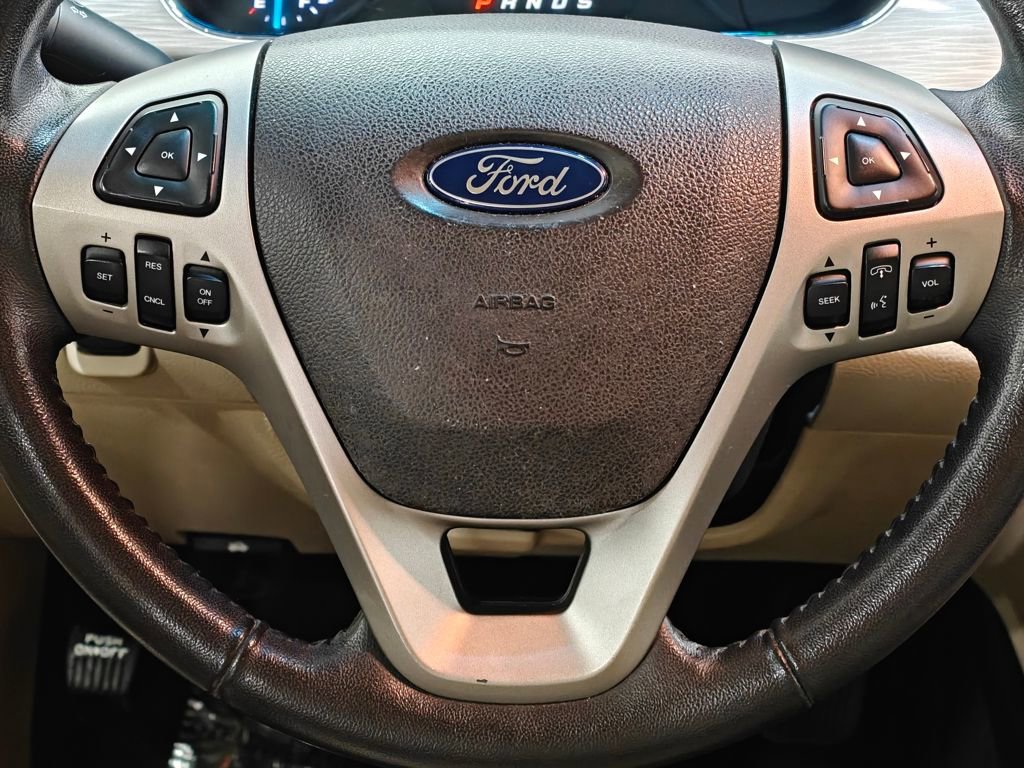 Used 2013 Ford Taurus SEL image 5