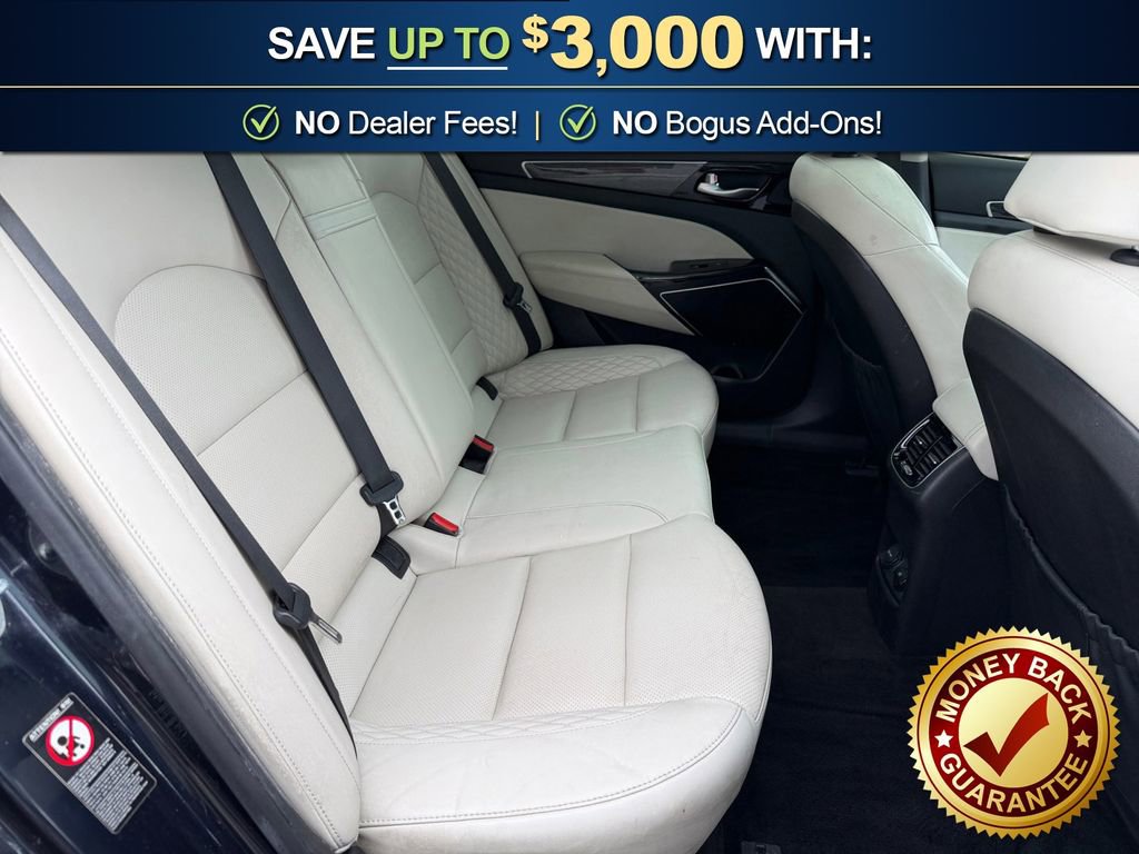 Used 2018 Kia Cadenza Limited image 23