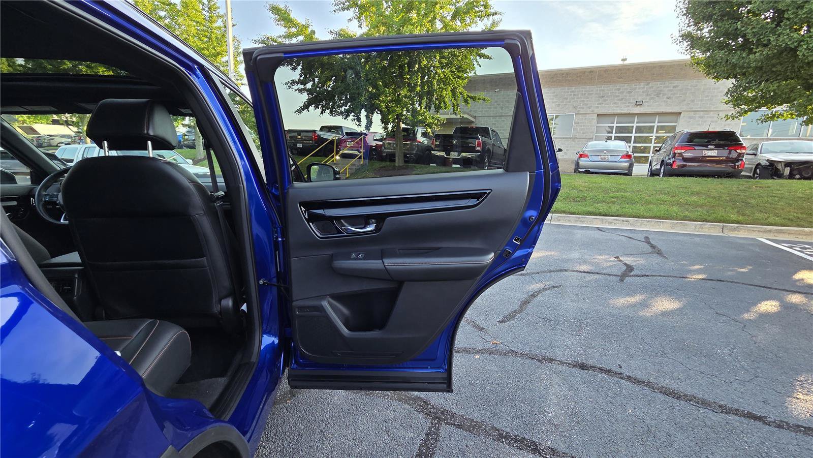 Used 2024 Honda CR-V Sport Touring image 32