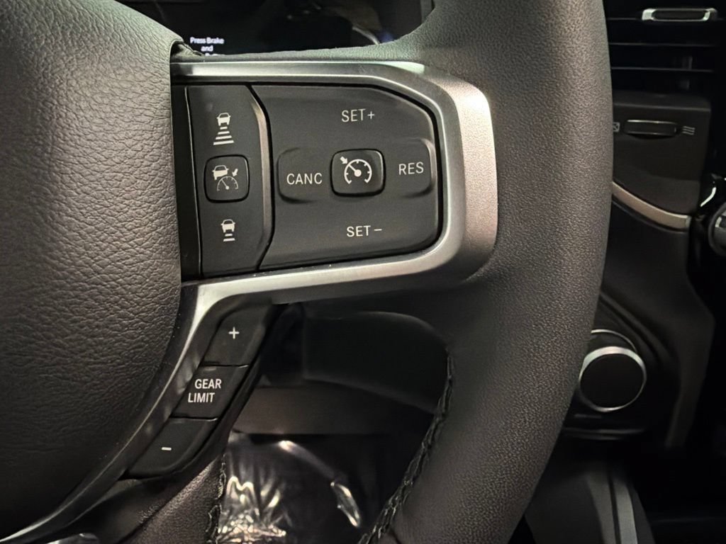 Used 2026 RAM 1500 Big Horn AWD/4WD image 18