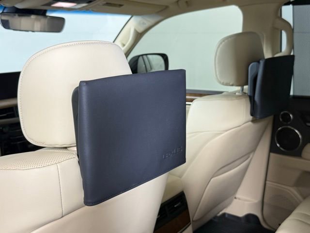 Used 2021 Lexus LX 570 4WD w/ Luxury Package image 27