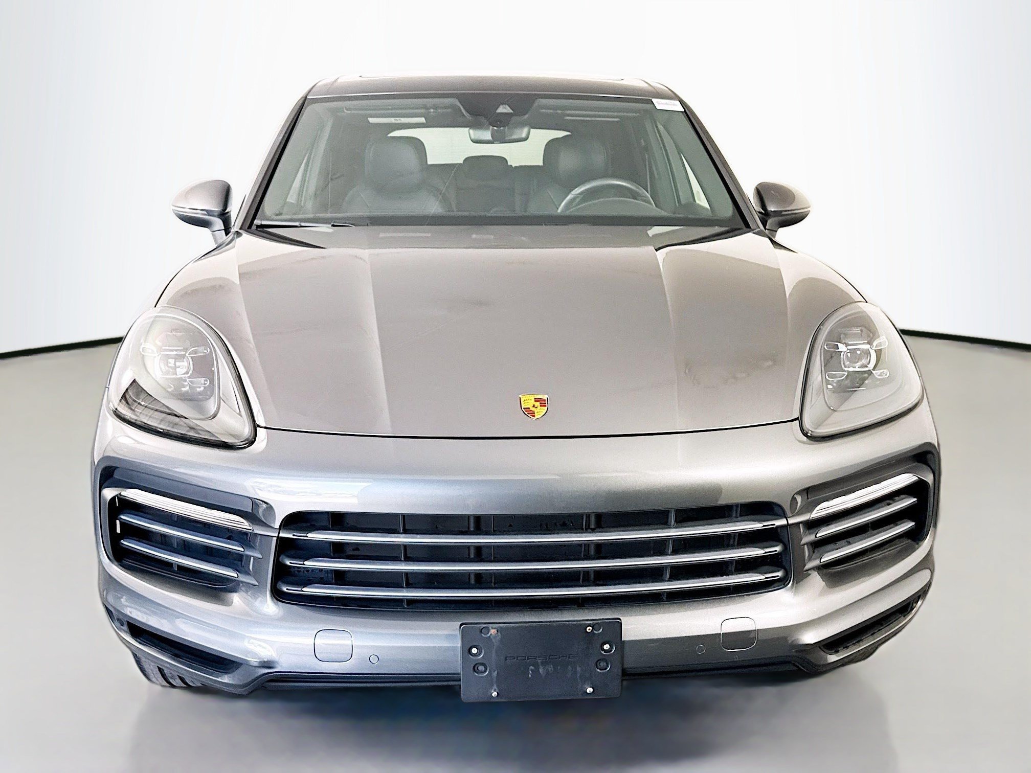 Used 2023 Porsche Cayenne AWD/4WD image 2