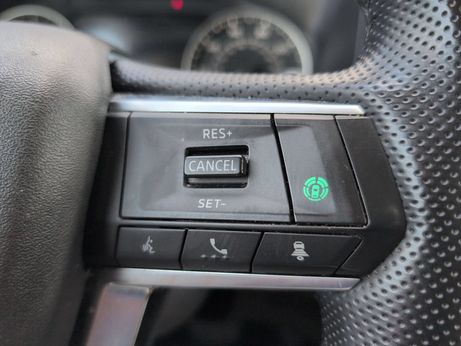 Used 2024 Mitsubishi Outlander SE AWD/4WD image 14
