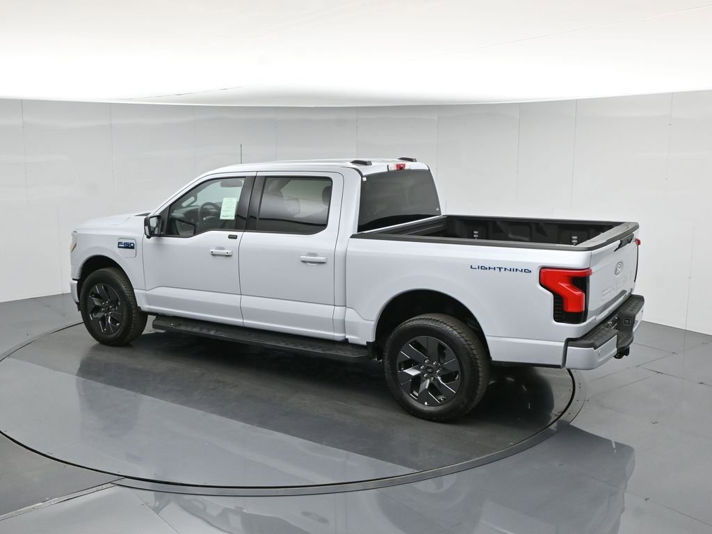 New 2025 Ford F150 Lightning Flash AWD/4WD image 42