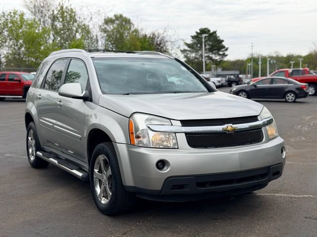 Used 2008 Chevrolet Equinox LT w/ LT Preferred Equipment Group FWD image 3