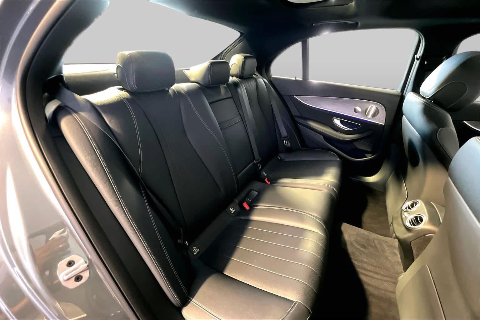 Used 2021 Mercedes-Benz E 350 4MATIC Sedan image 20