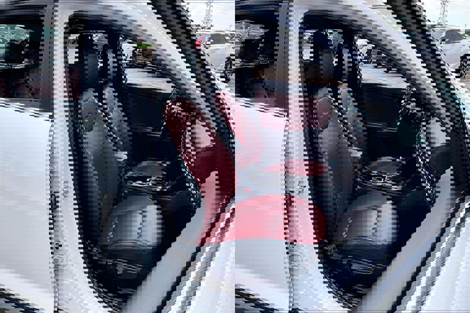 Used 2025 Kia K4 GT-Line w/ GT-Line Premium Package image 8