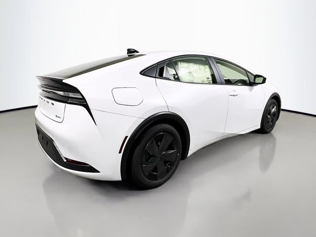 New 2026 Toyota Prius Plug-In Hybrid FWD image 3