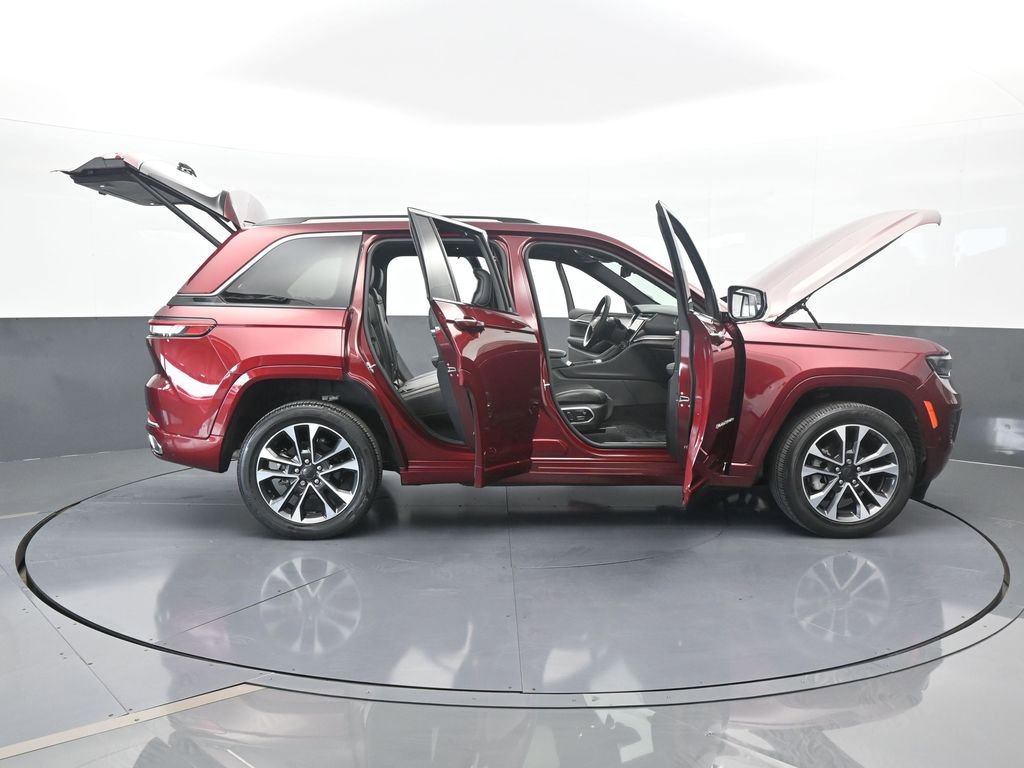 Used 2023 Jeep Grand Cherokee Overland w/ Luxury Tech Group IV image 77