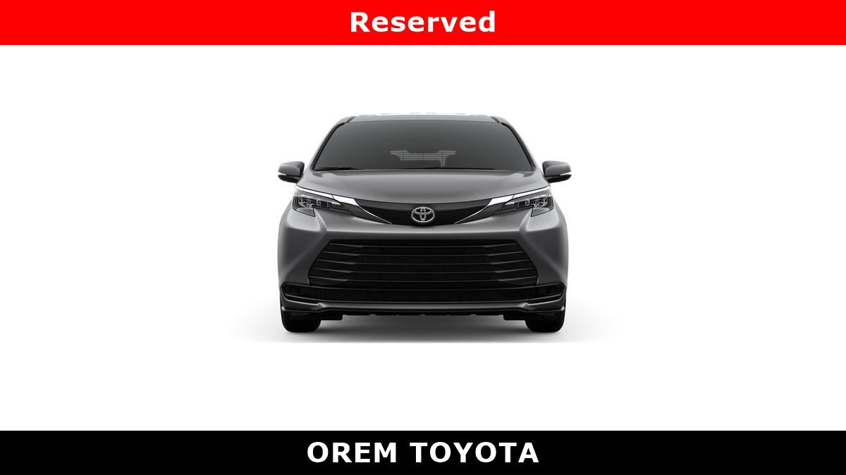 New 2026 Toyota Sienna LE image 17