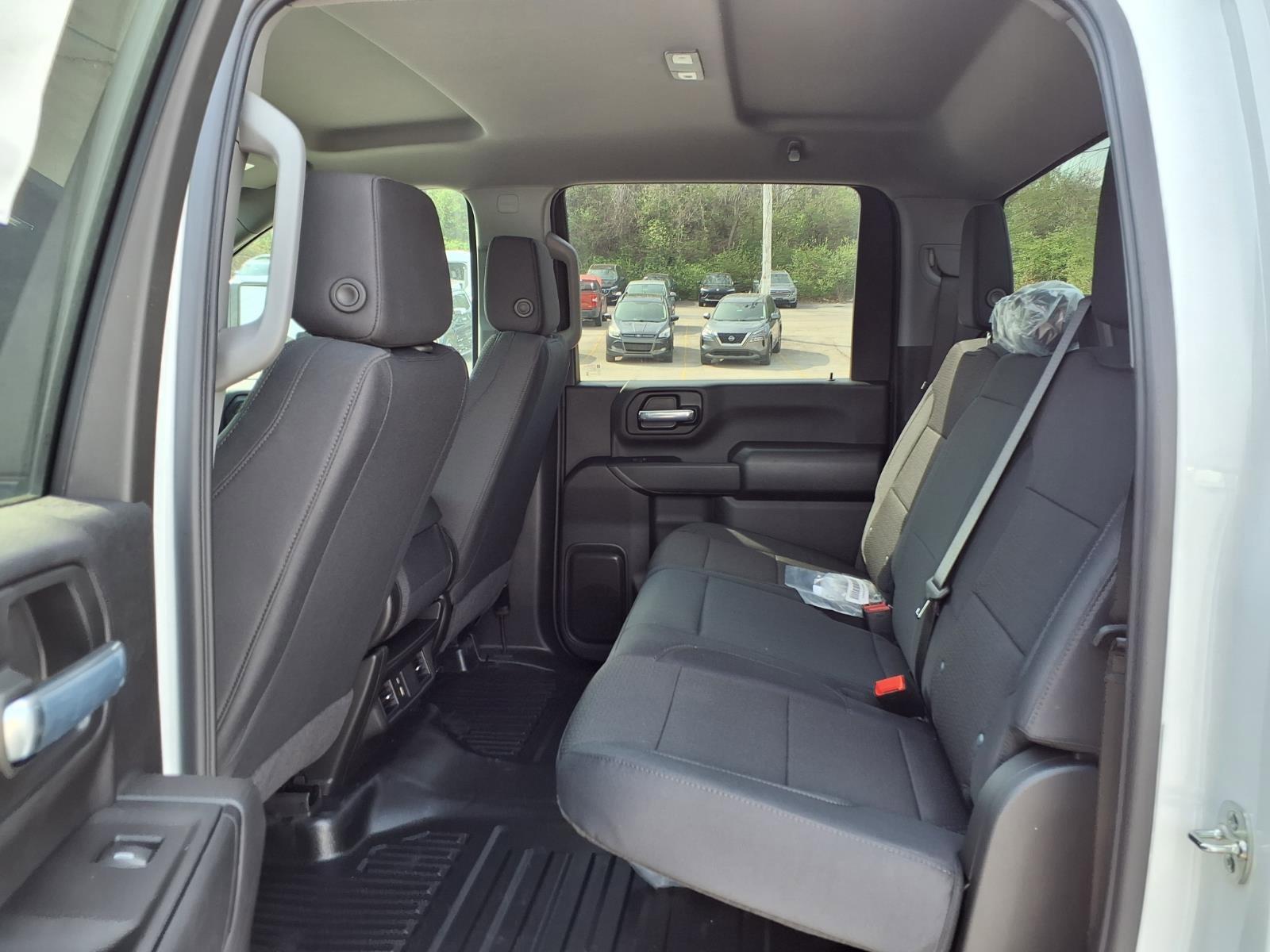 New 2026 GMC Sierra 3500 Pro w/ Convenience Package image 21