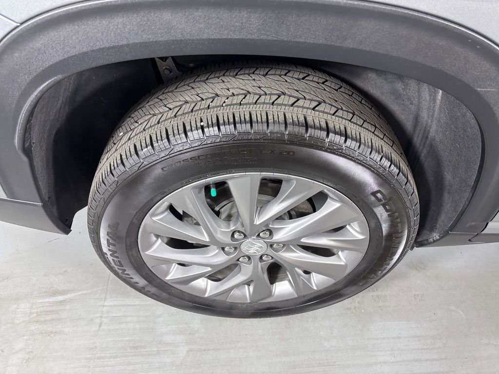 Used 2025 Buick Enclave Preferred FWD image 10