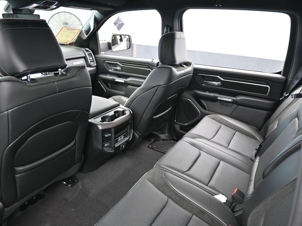 Used 2025 RAM 1500 Laramie image 35