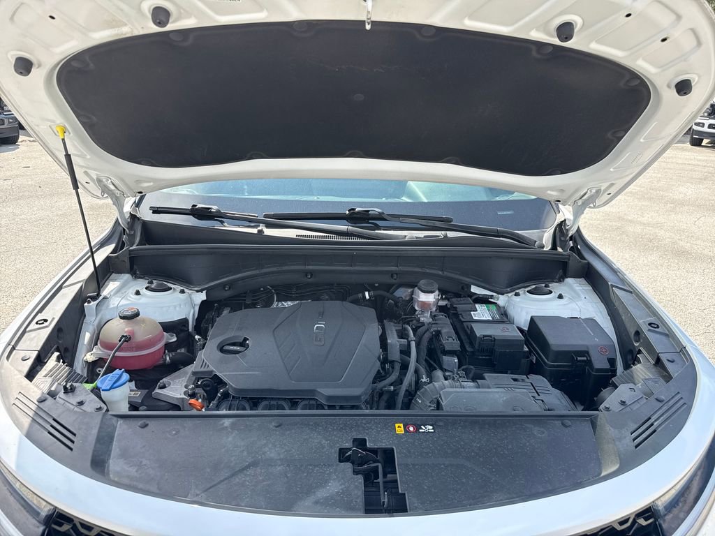 Used 2022 Kia Sorento S image 31