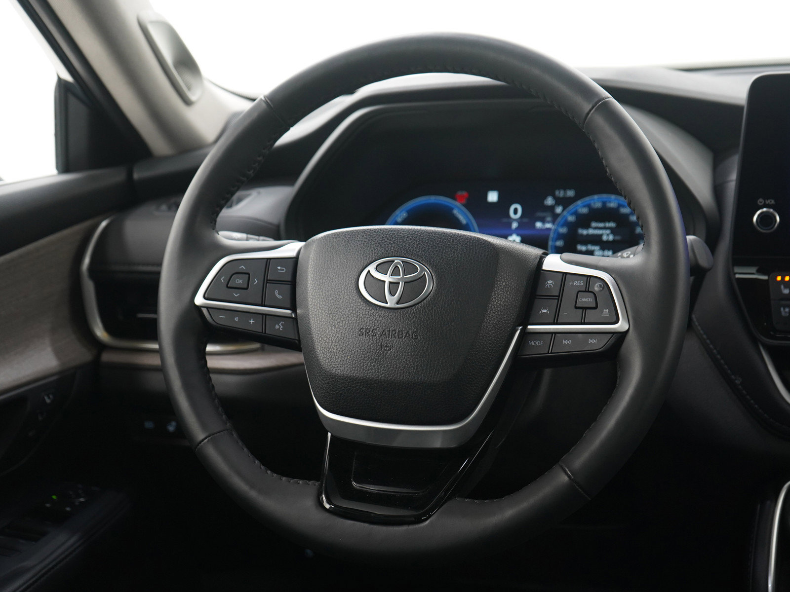 Used 2025 Toyota Grand Highlander AWD Hybrid image 16