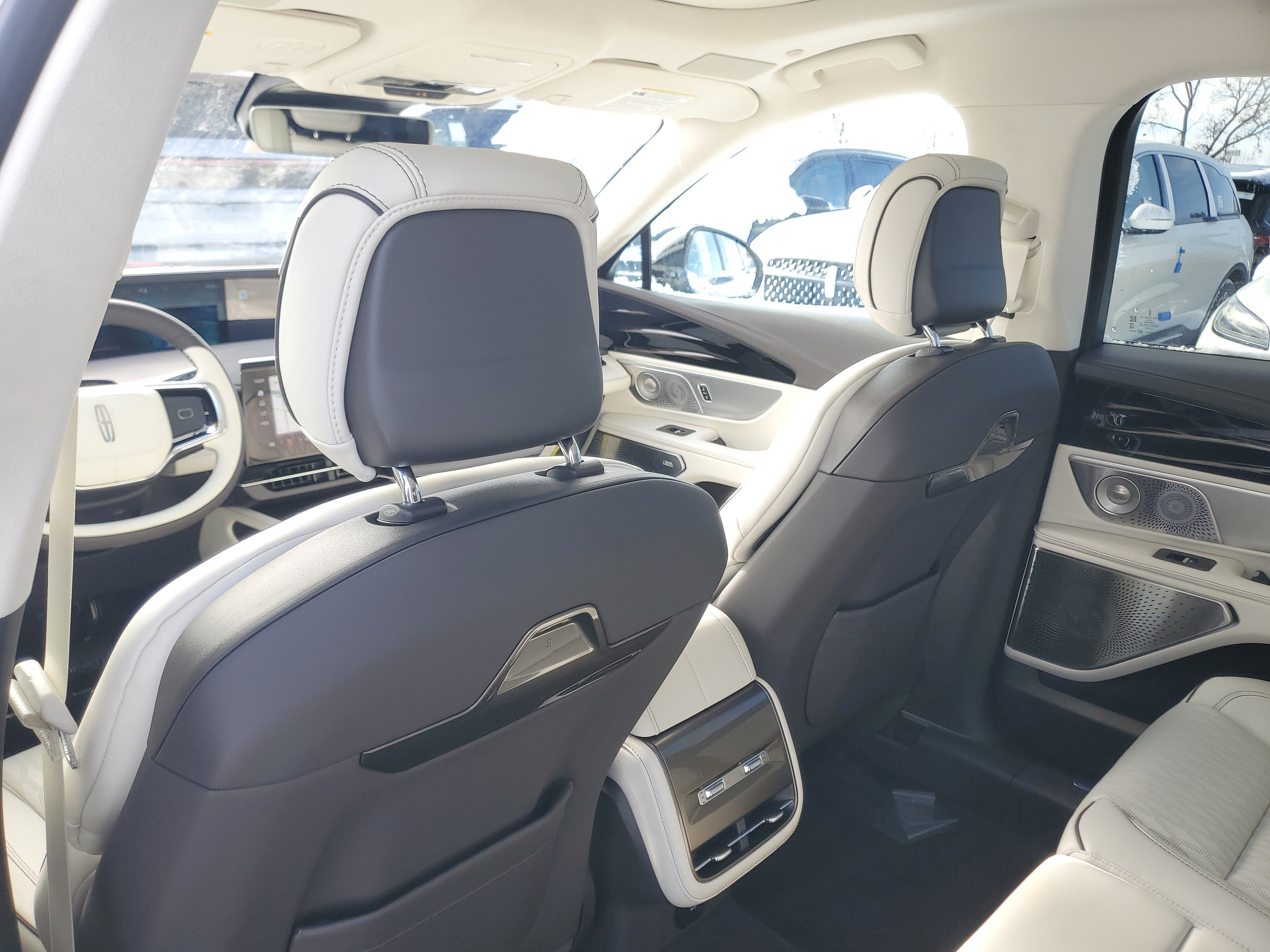 New 2026 Lincoln Nautilus Black Label w/ Jet Appearance Package image 28