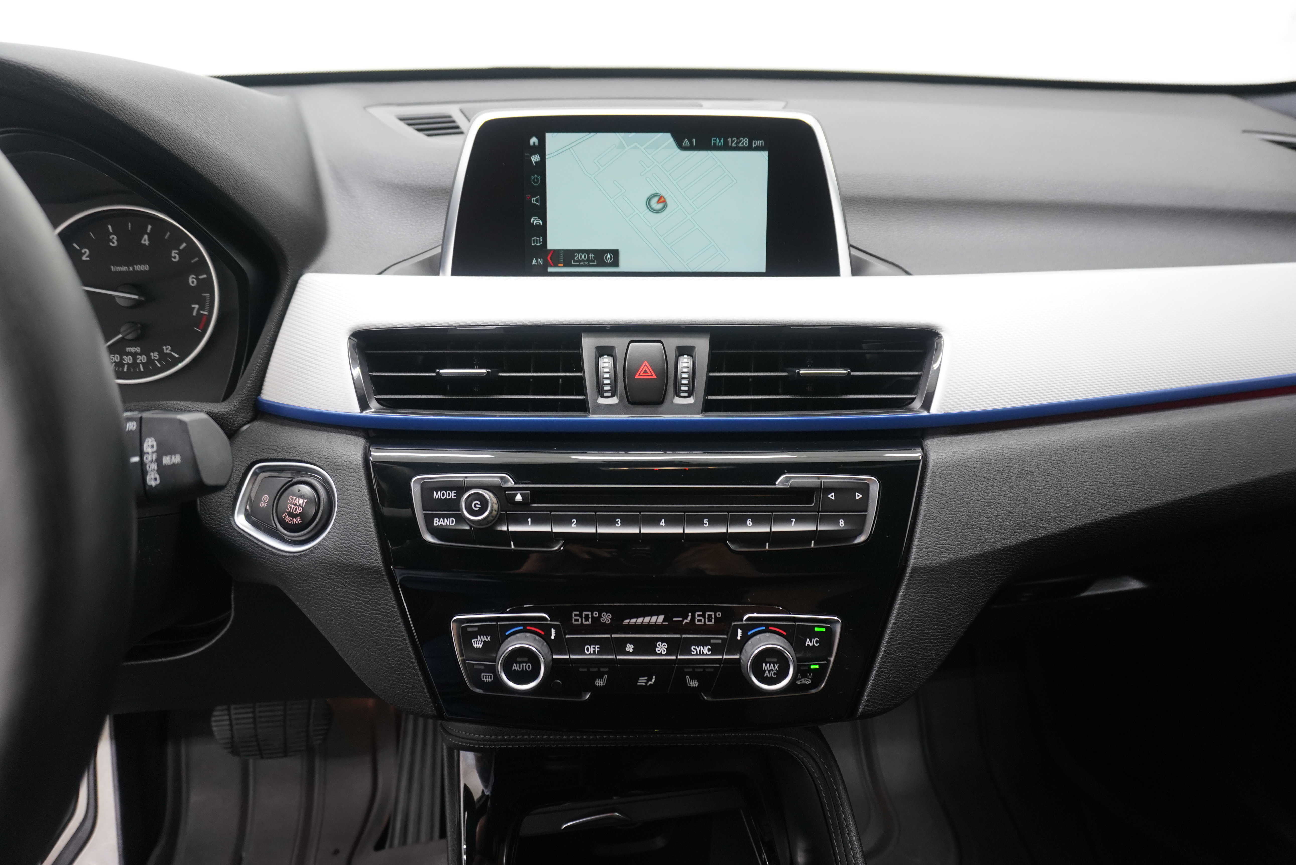 Used 2018 BMW X1 sDrive28i FWD image 17