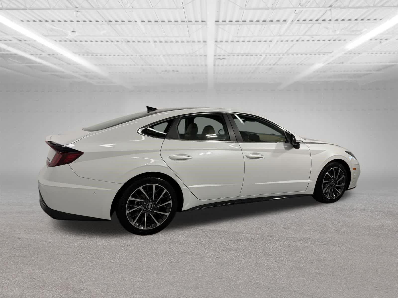 Used 2020 Hyundai Sonata Limited FWD image 5