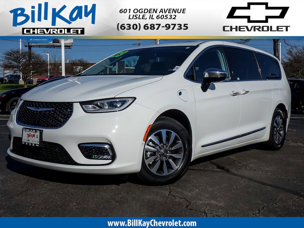 Used 2023 Chrysler Pacifica Limited