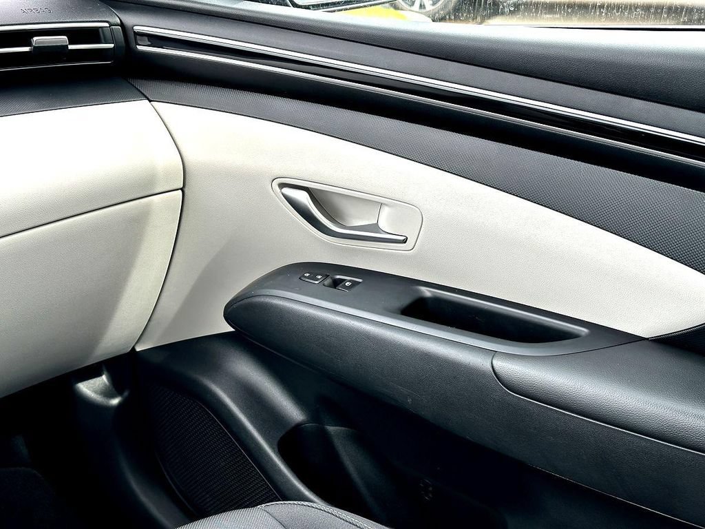 Used 2022 Hyundai Tucson SEL AWD/4WD image 30