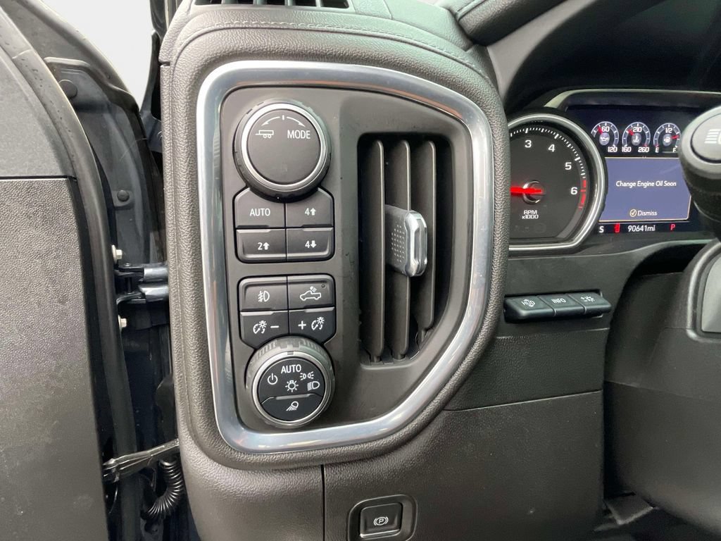 Used 2022 Chevrolet Silverado 1500 LTZ w/ LTZ Premium Package AWD/4WD image 21