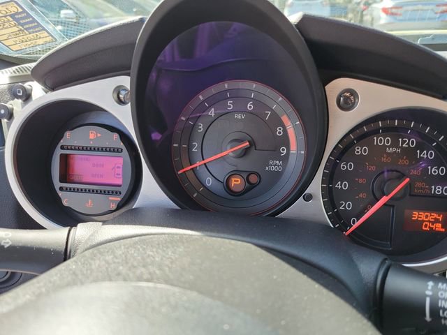 Used 2020 Nissan 370Z Coupe image 18