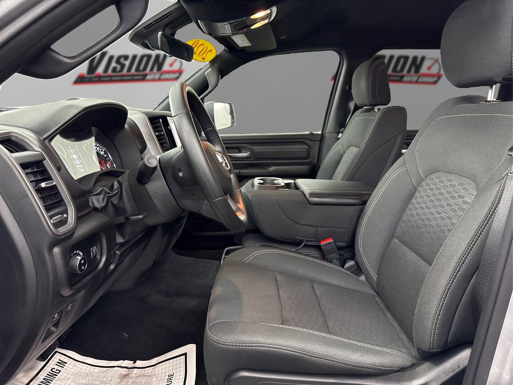 Certified 2025 RAM 1500 Tradesman w/ Night Edition image 9