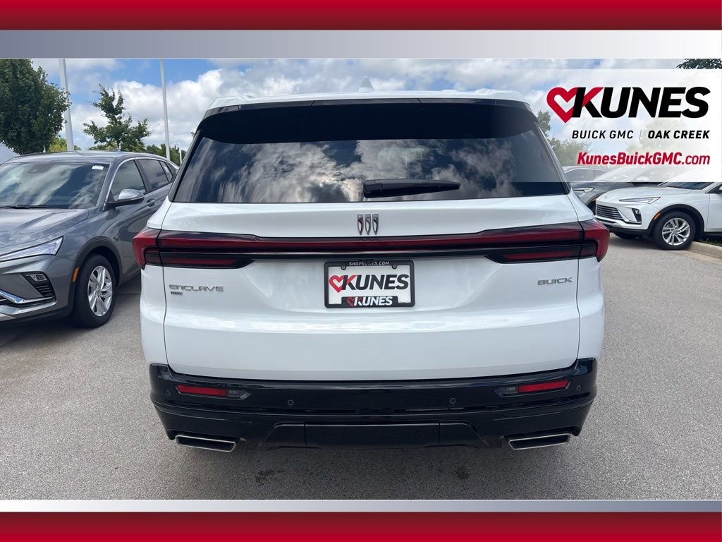 New 2026 Buick Enclave Sport Touring w/ LPO, Floor Liner Package image 5