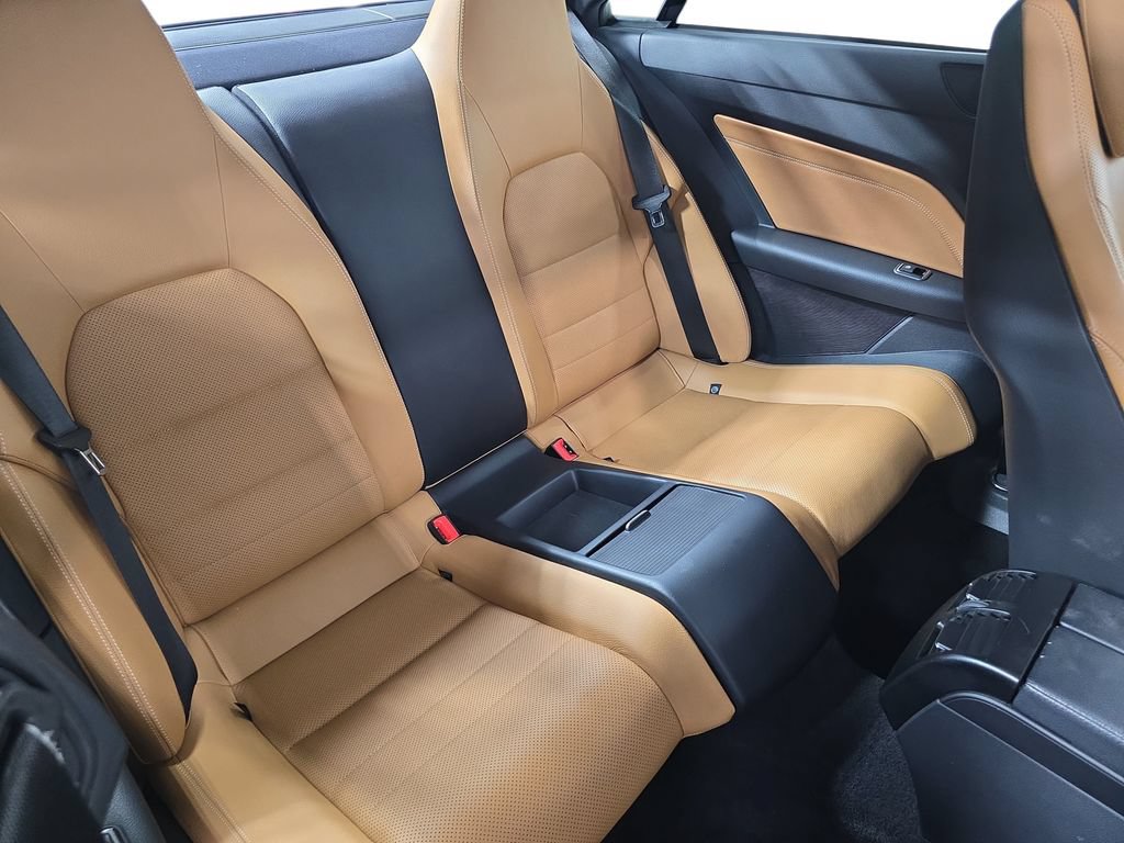 Used 2015 Mercedes-Benz E 400 Coupe image 26
