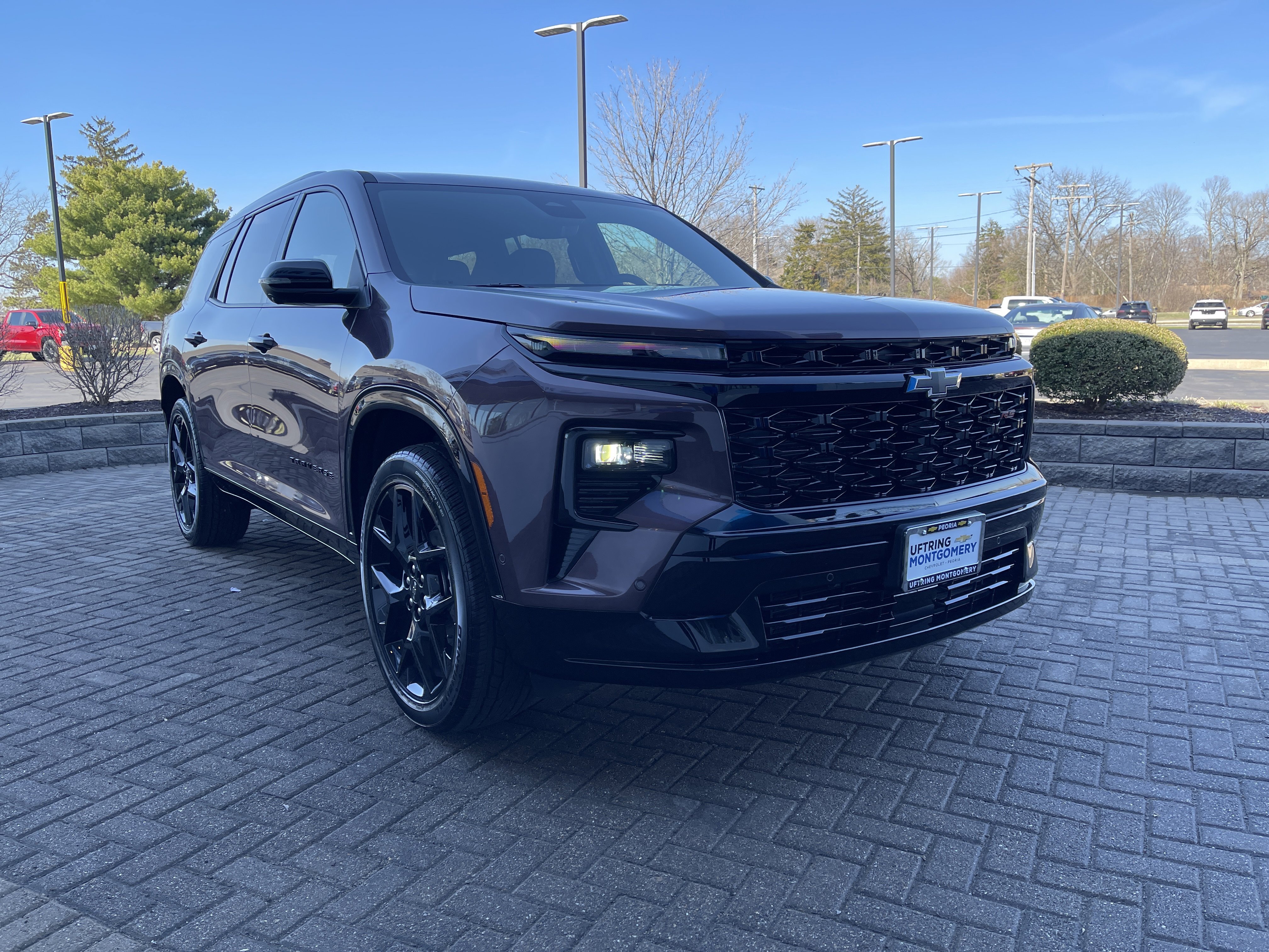 Used 2025 Chevrolet Traverse RS w/ LPO, Floor Liner Package image 7