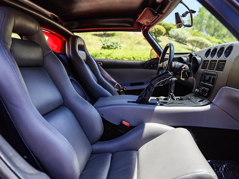 Used 1994 Dodge Viper RT/10 RWD image 17