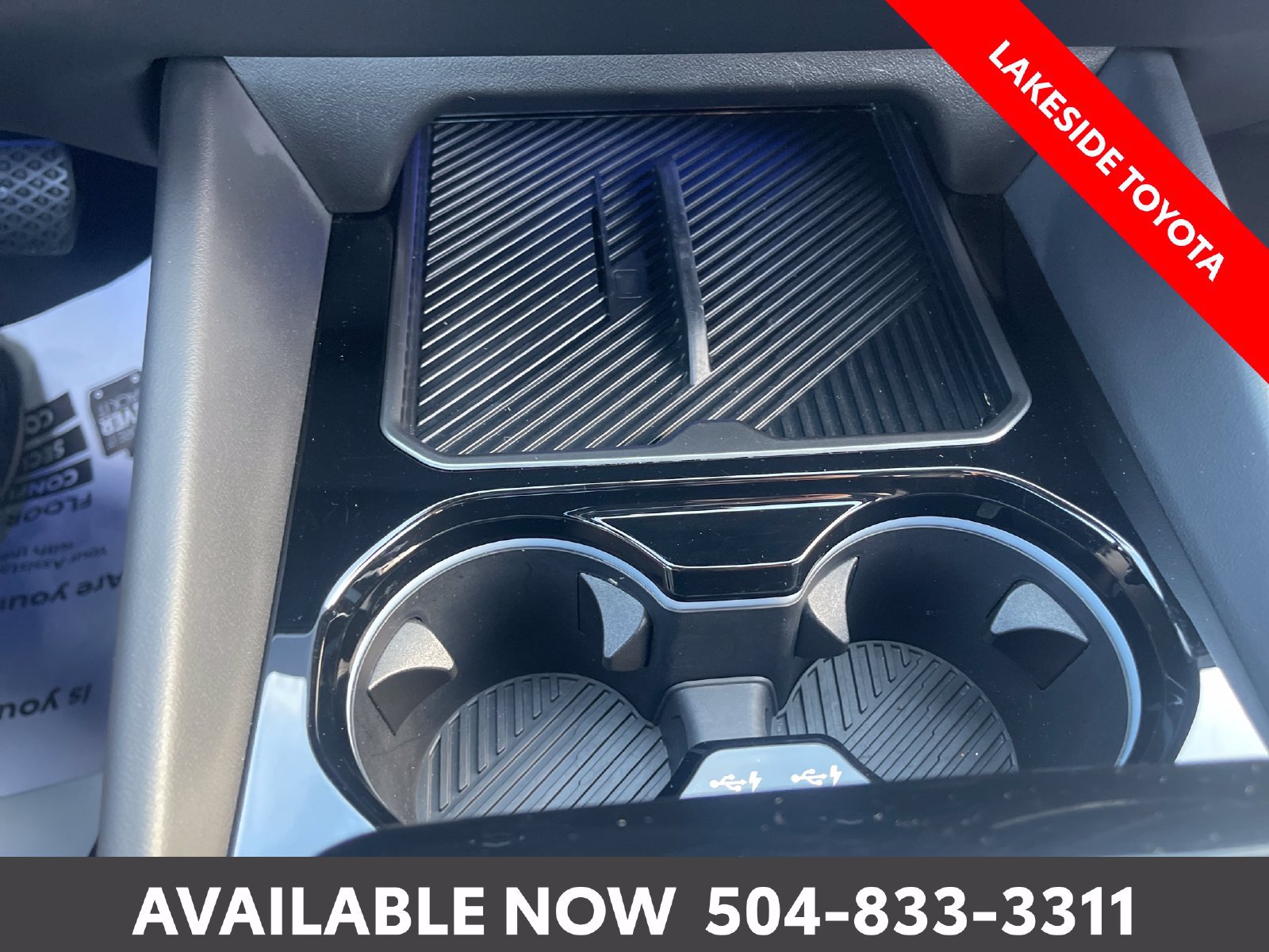 Used 2024 BMW 530i xDrive w/ Premium Package AWD/4WD image 33