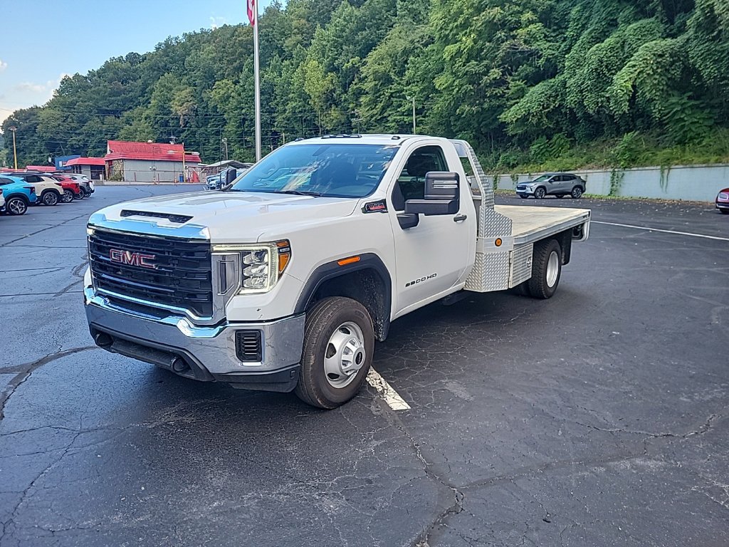 Used 2022 GMC Sierra 3500 Pro w/ Convenience Package AWD/4WD image 2