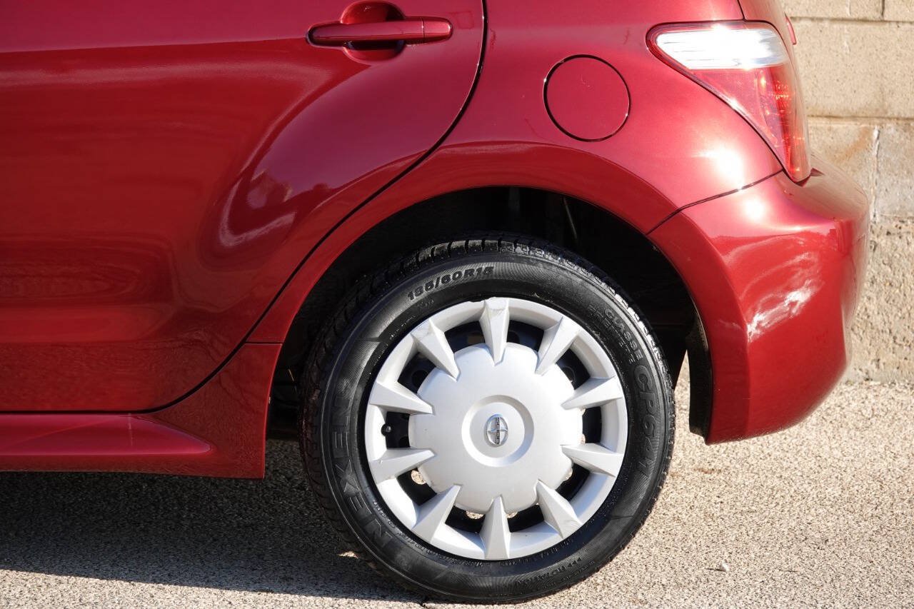 Used 2006 Scion xA FWD image 17