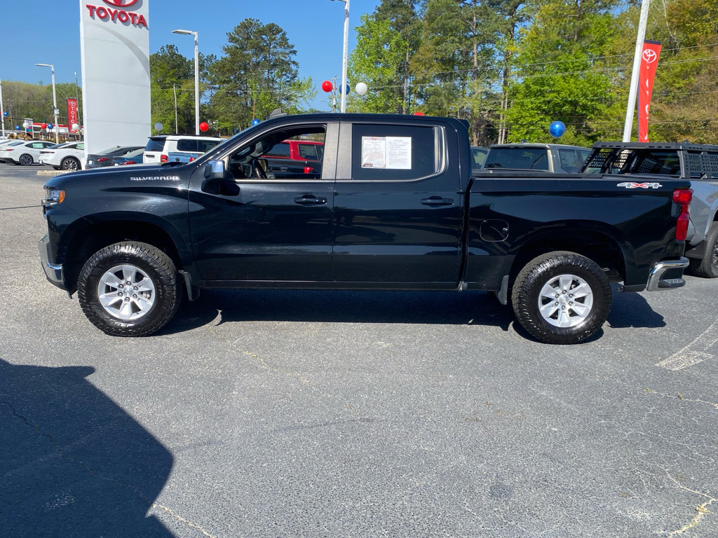 Used 2022 Chevrolet Silverado 1500 LT image 3