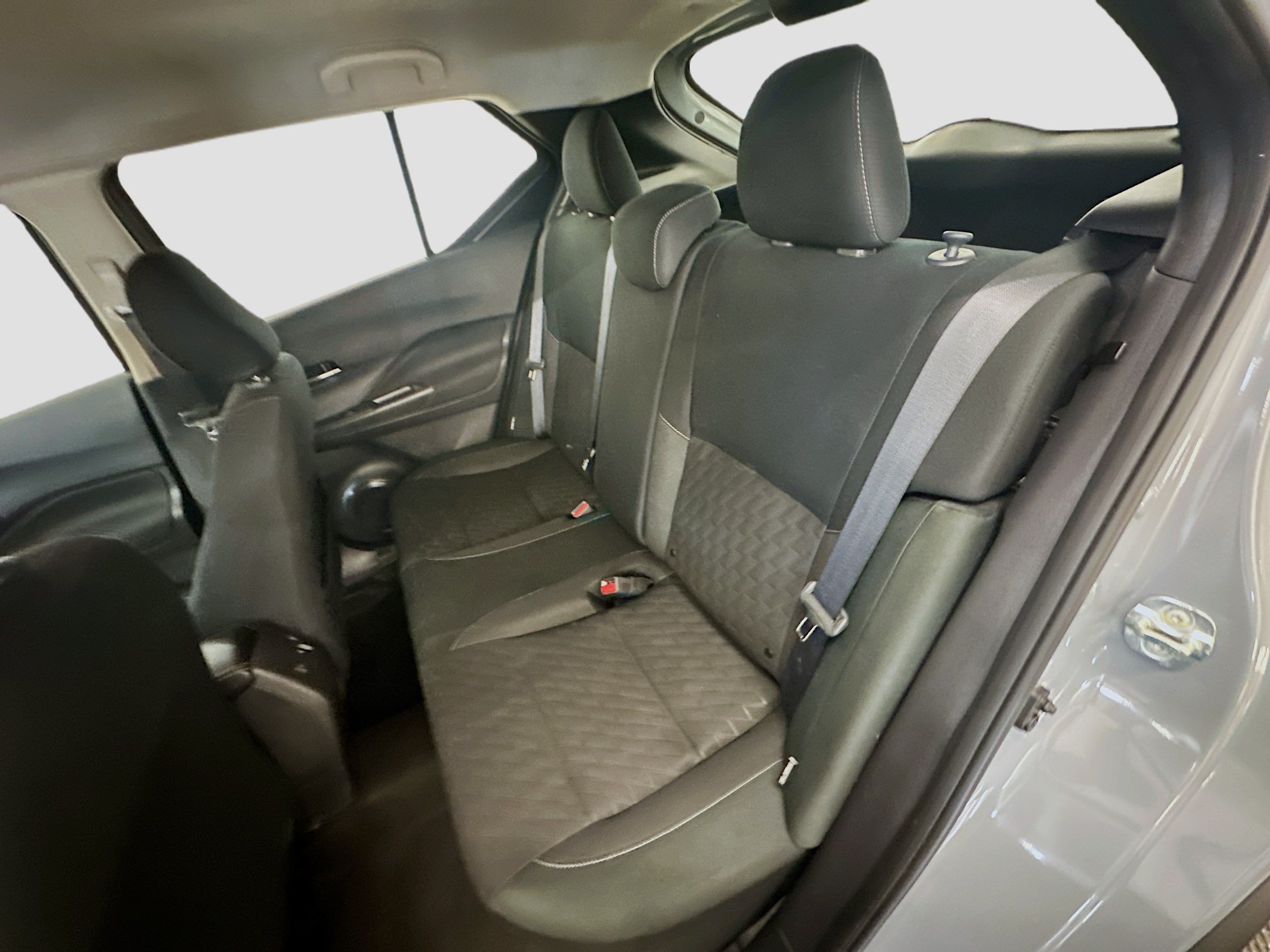 Used 2024 Nissan Kicks SV FWD image 28