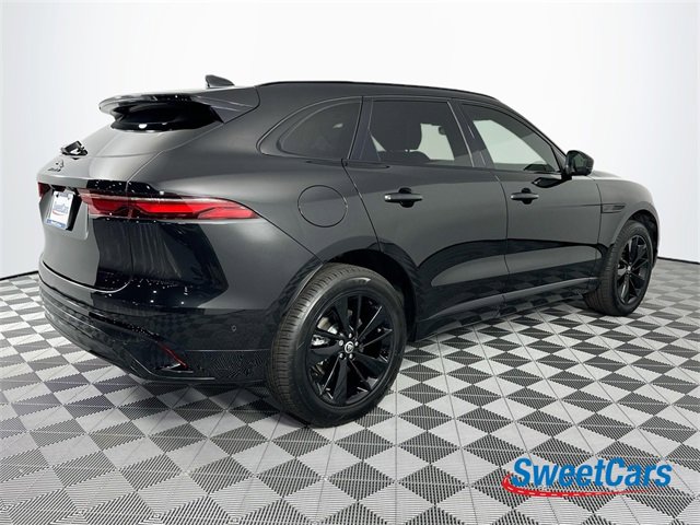 Used 2025 Jaguar F-PACE R-Dynamic S image 7