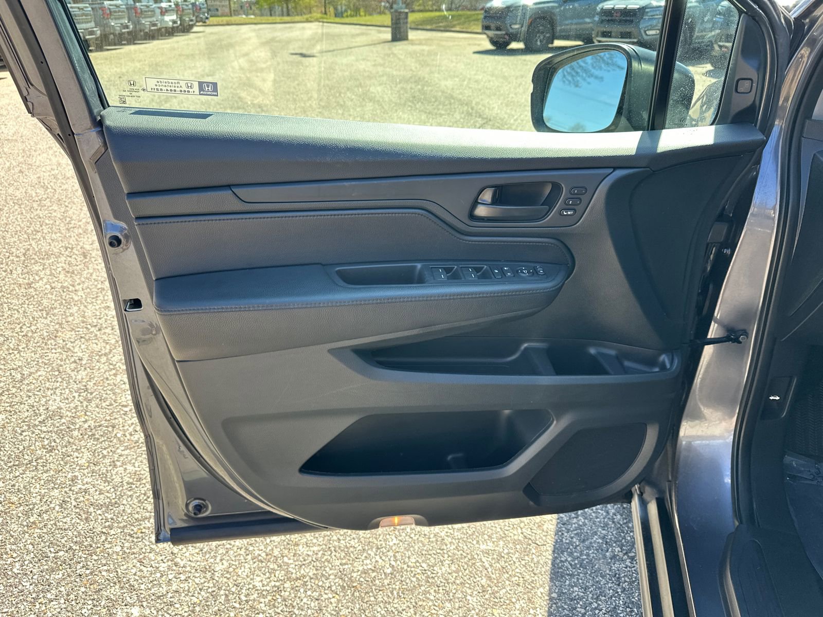 Used 2023 Honda Odyssey EX-L image 8