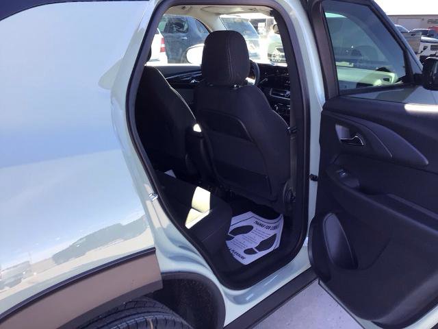 New 2026 Chevrolet TrailBlazer LT w/ Convenience Package image 15