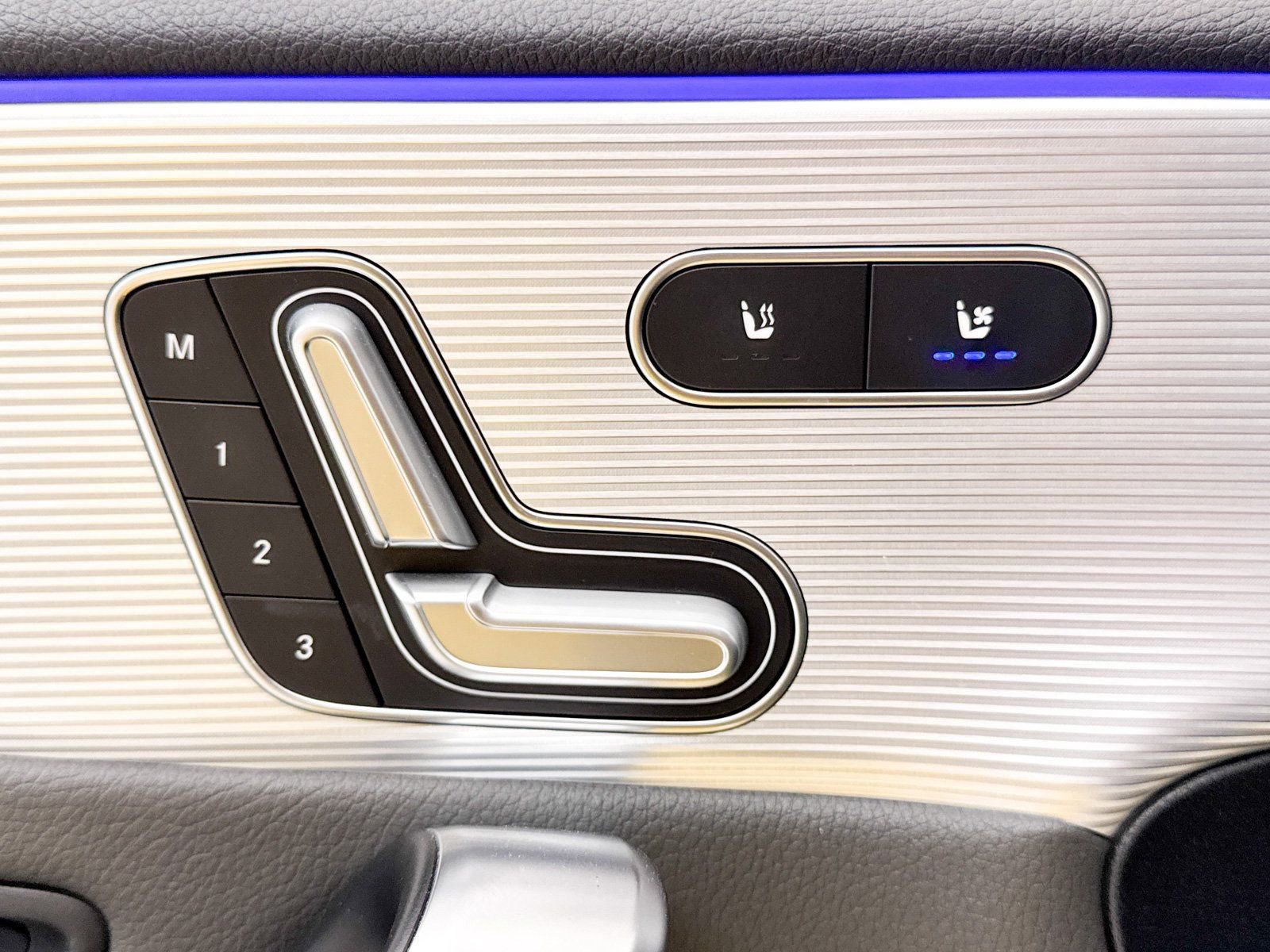 Used 2020 Mercedes-Benz CLA 250 image 27