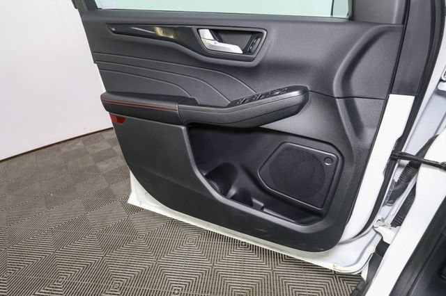 Used 2023 Ford Escape ST-Line w/ Tech Pack #1 FWD image 37