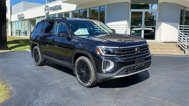 New 2026 Volkswagen Atlas SE image 3