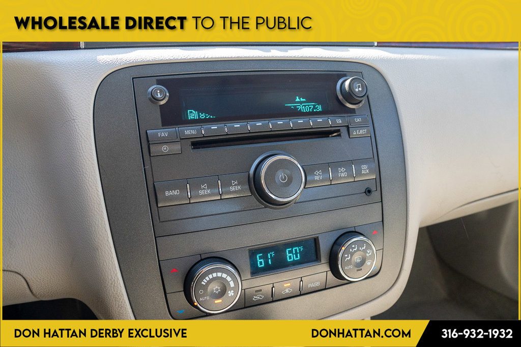 Used 2009 Buick Lucerne CXL FWD image 7