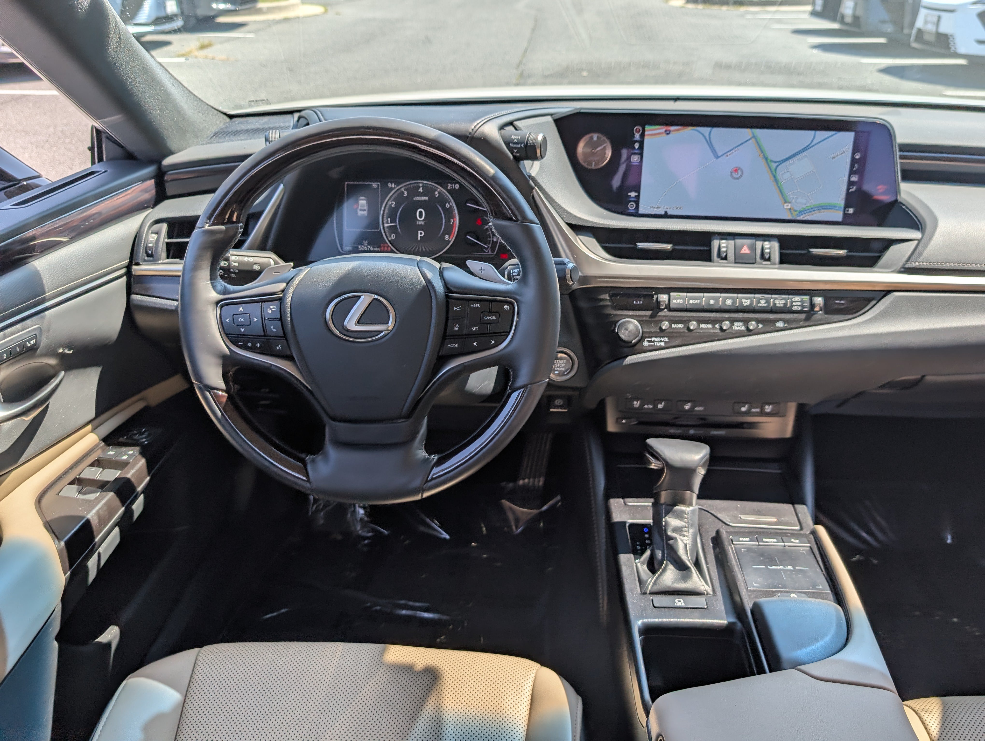 Used 2019 Lexus ES 350 w/ Premium Package FWD image 16